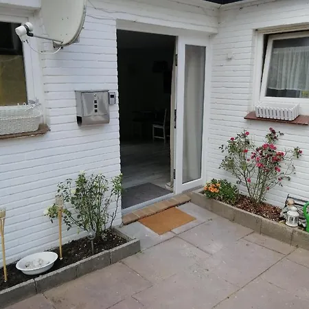 Apartment Fewo Nr 5 Sahlenburg Mit Eigener Terasse. 800 Mtr Vom *