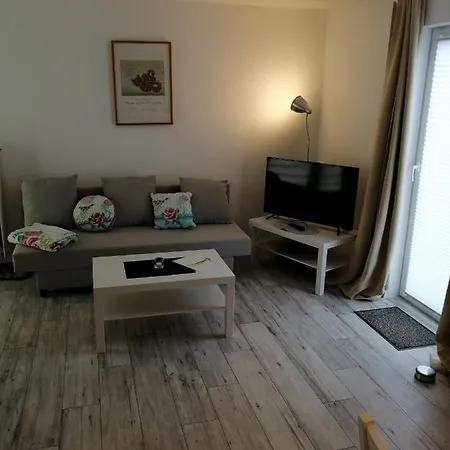 Fewo Nr 5 Sahlenburg Mit Eigener Terasse. 800 Mtr Vom * Cuxhaven