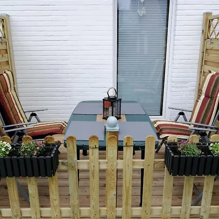 Apartment Fewo Nr 5 Sahlenburg Mit Eigener Terasse. 800 Mtr Vom Cuxhaven